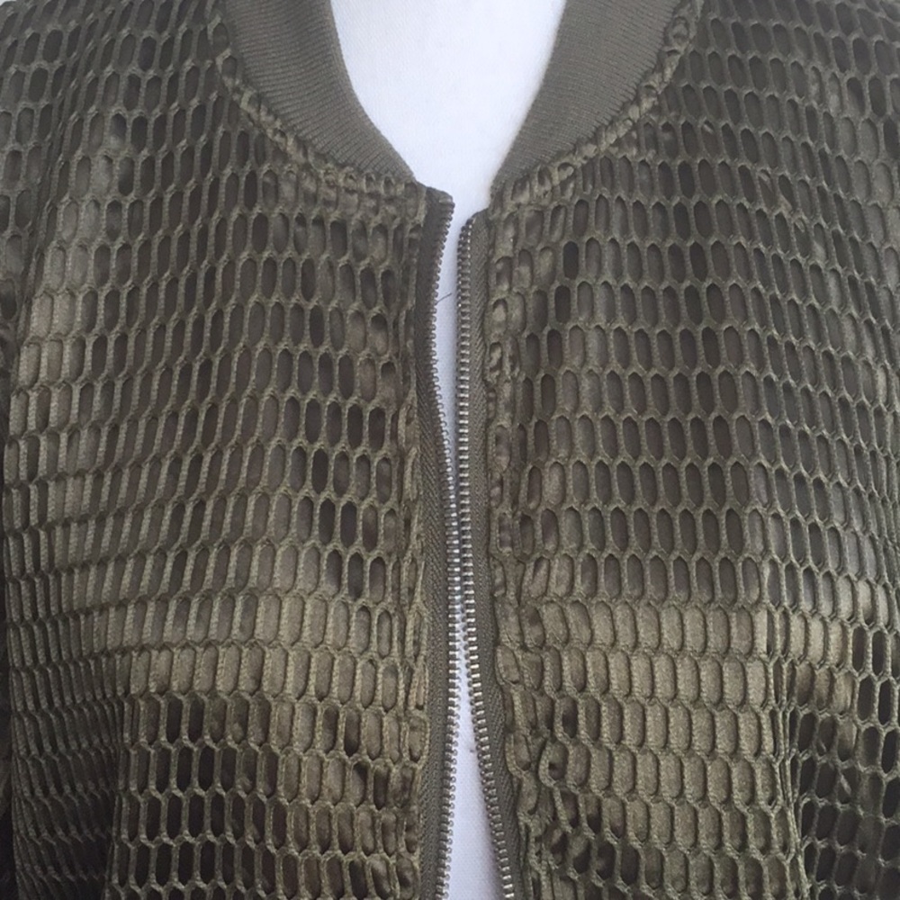 Jacket - Picture 2 of 5